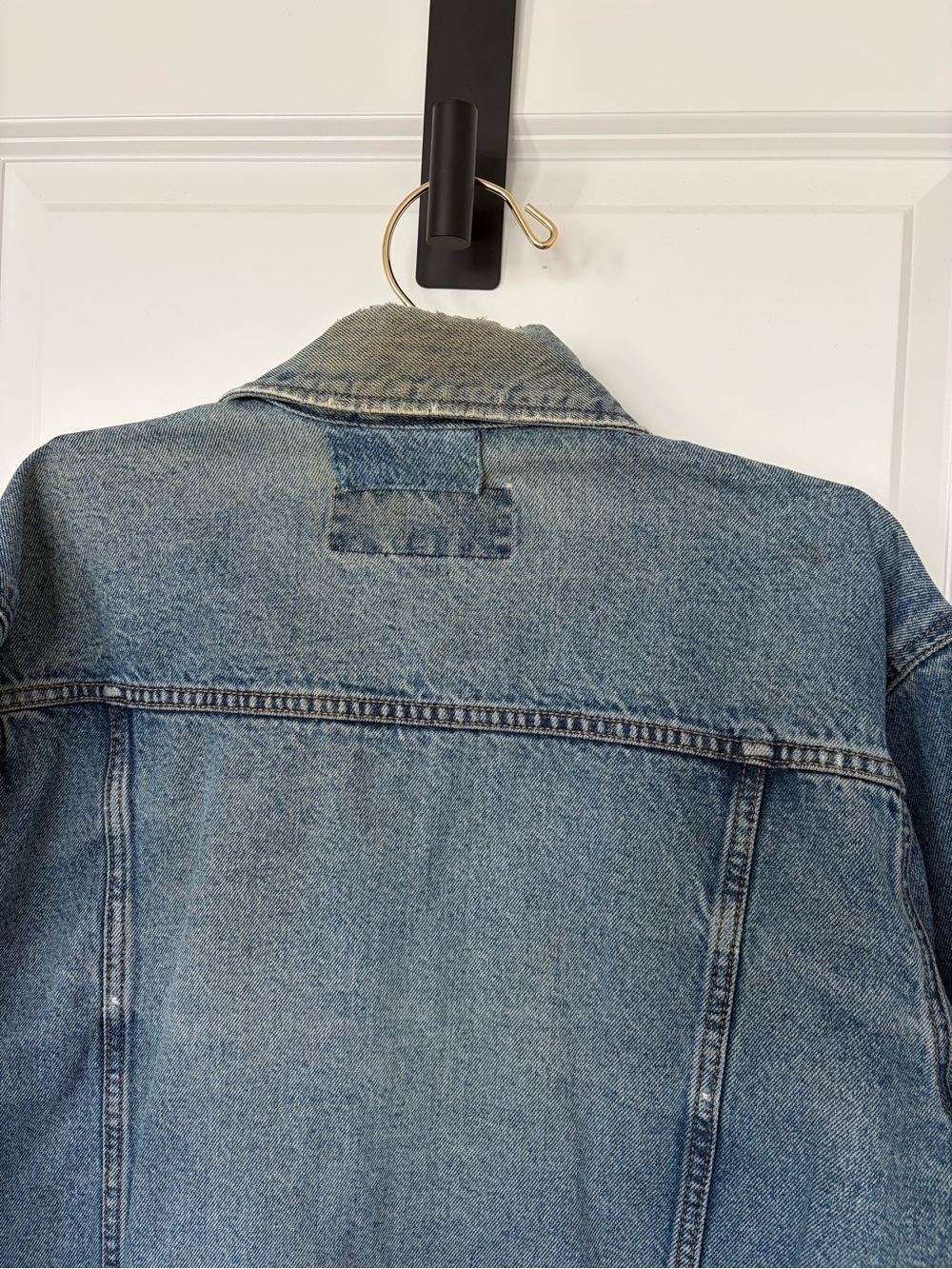 Vintage Wrangler Denim Jacket Trucker Distressed Faded Western Workwear - Picture 8 of 10